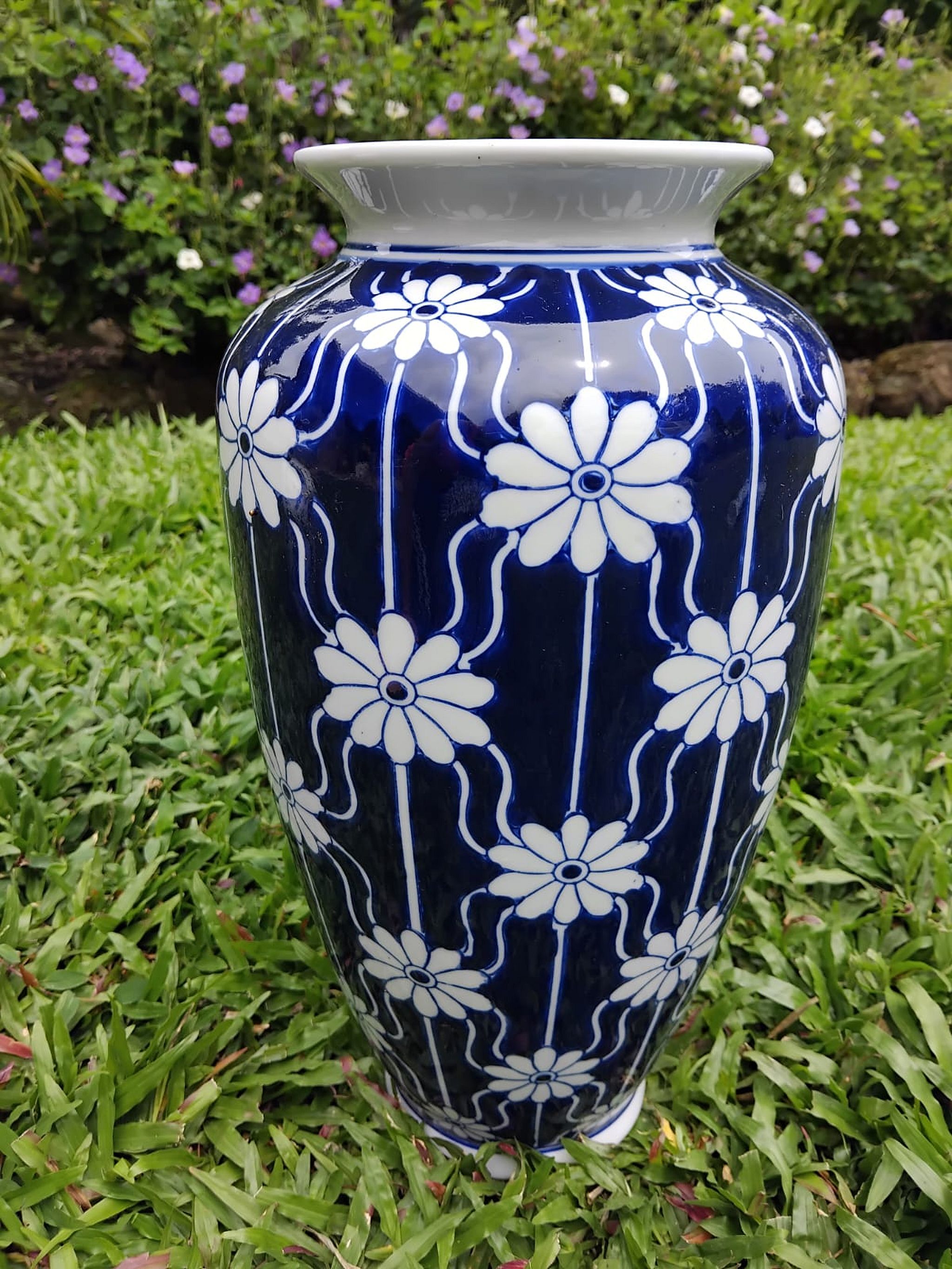Cobalt blue daisy vase, view 1
